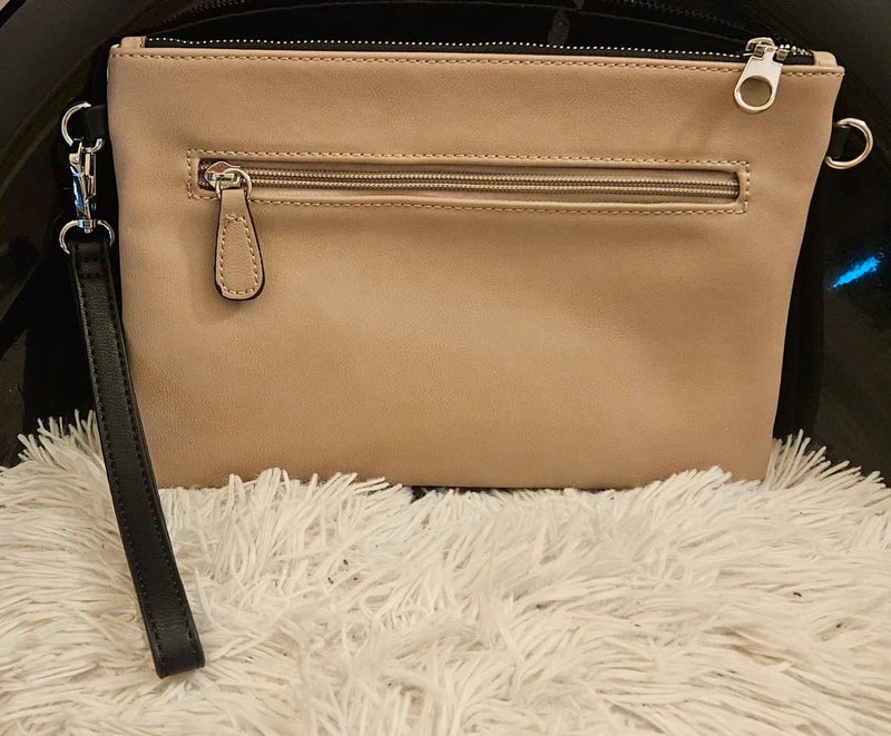 Bolso Matties bags de piel beige y blanco