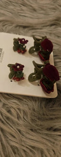 Pack 8 mini Pinzas flores y tulipanes! - Diseños de tulipanes rojos. - Base y tallo en color verde.