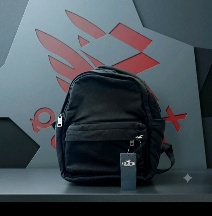 Mini Mochila Negra Hollister California