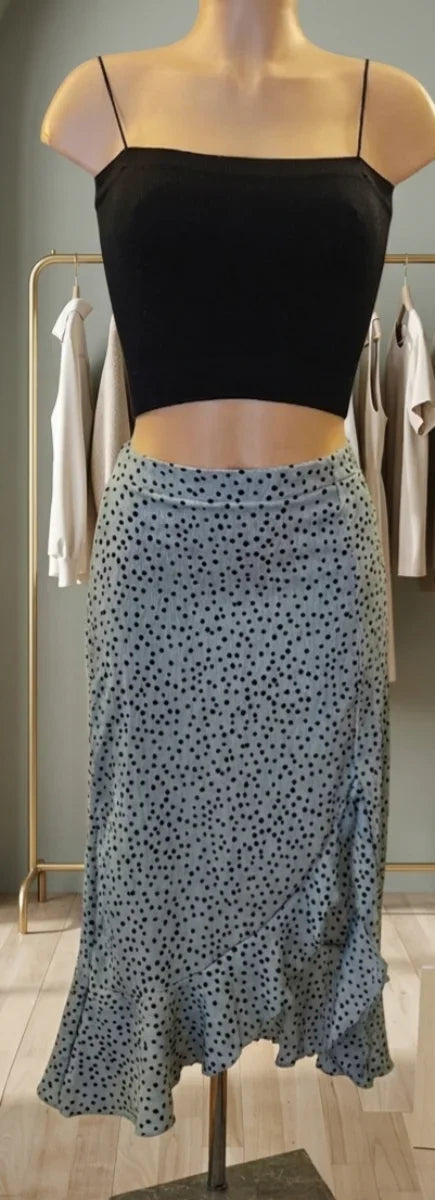 Falda midi verde agua con lunares negros